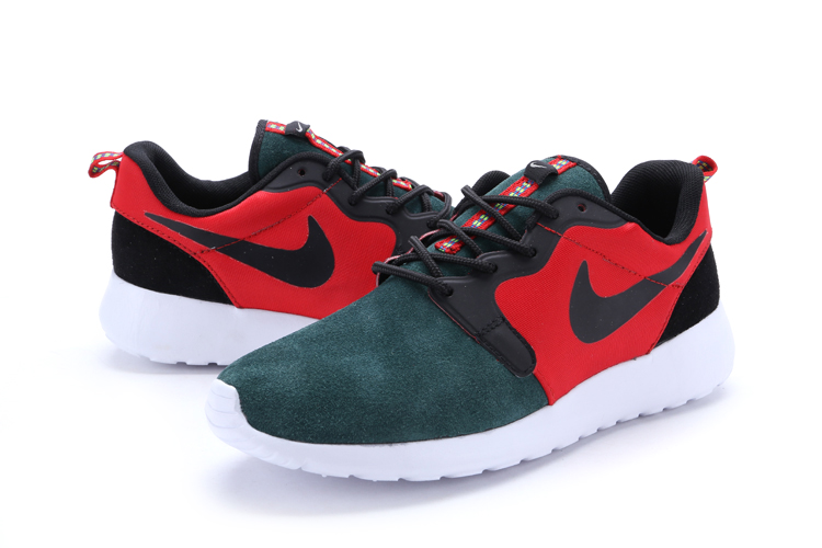 nike rosherun hyp prs qs fur rouge vert chaussures noires (1)
